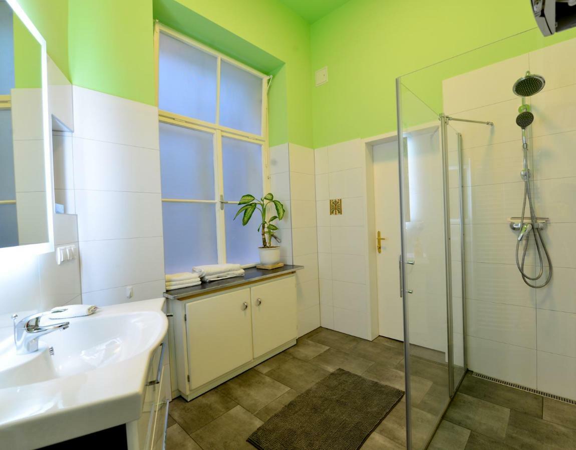 Stylish, Cosy & Central "Self-Check-In" Apartment Bécs Kültér fotó